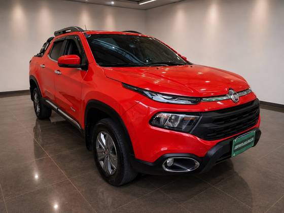 FIAT TORO 1.8 16V EVO FLEX FREEDOM AT6 FIAT TORO 1.8 16V EVO FLEX FREEDOM AT6